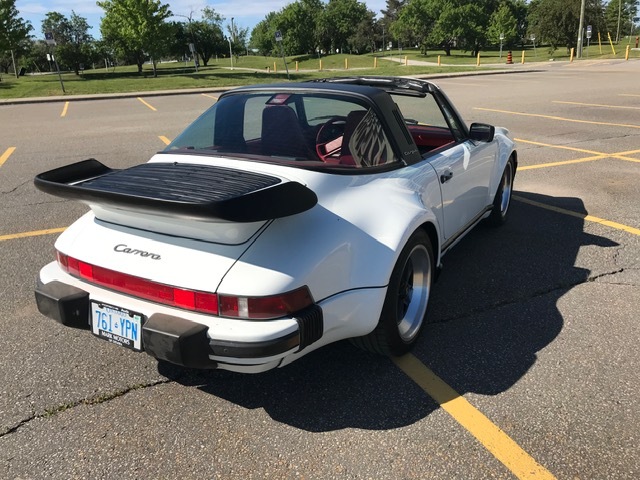 1988 Porsche 911 Carrera 3